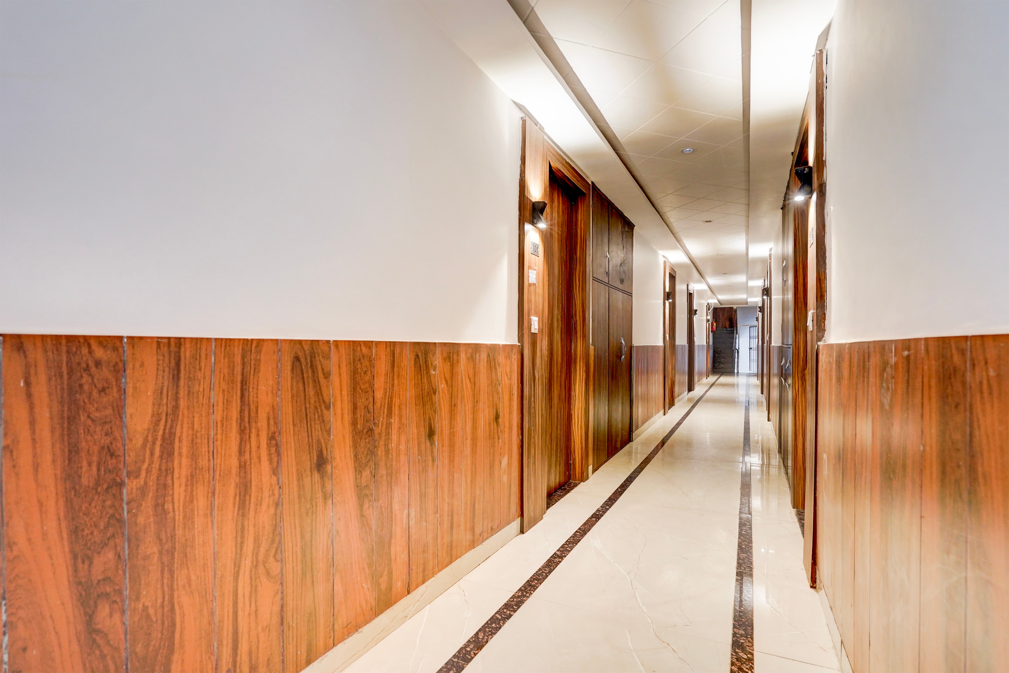 Townhouse Railway Road Katra Formerly The Amro in Katra