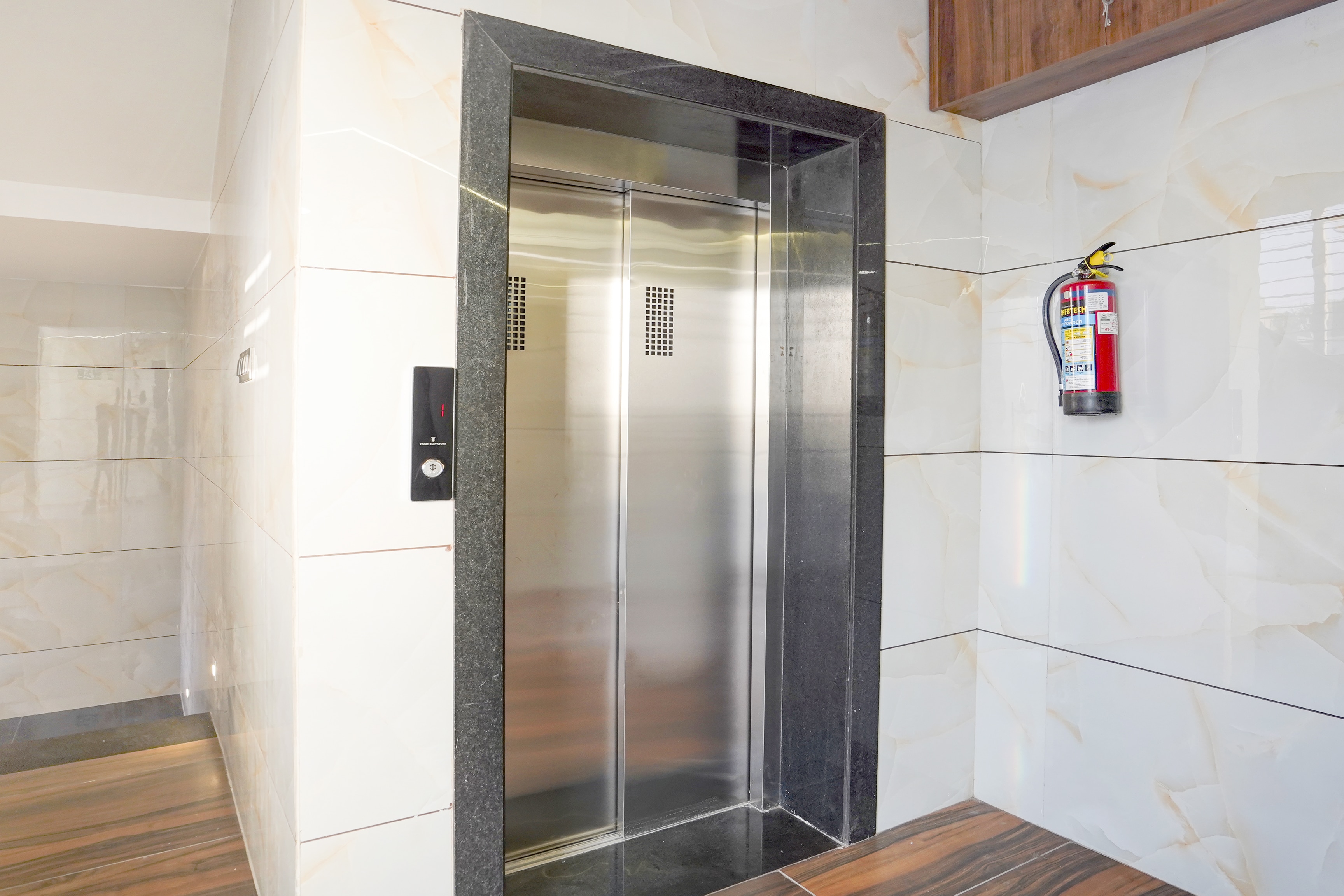 Townhouse Rajendra Nagar Main Road in Bhopal