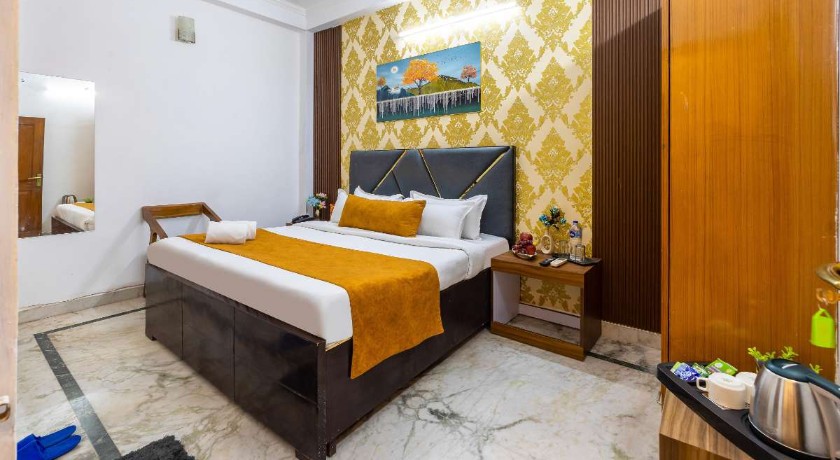Hotel Sarla Residency in Noida