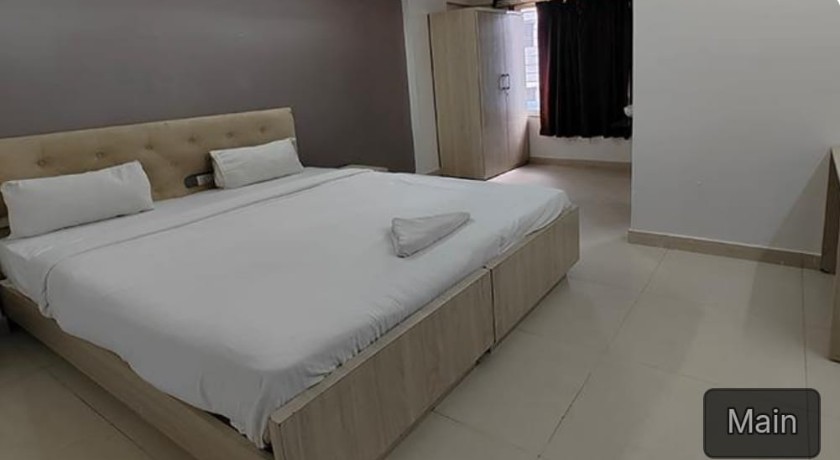 Hotel Panchsheel Crown in Pune