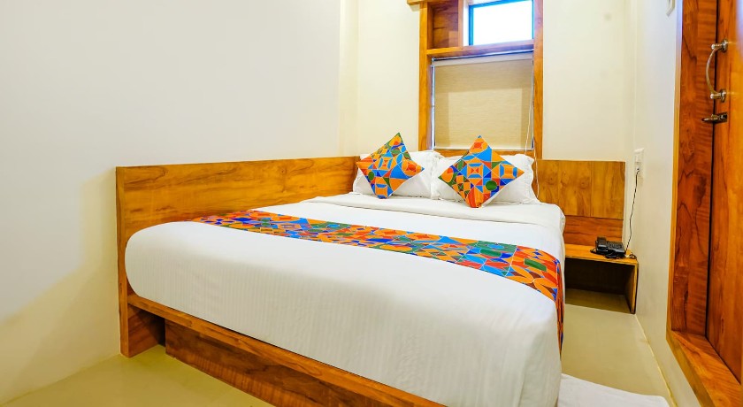 Hotel Indore Palace in Mumbai