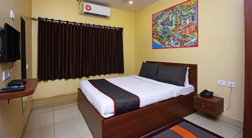Gokul Residency in Kolkata