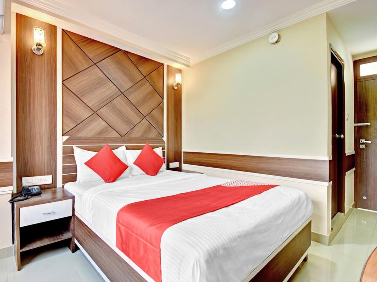 Sri Sai Comforts in Bangalore