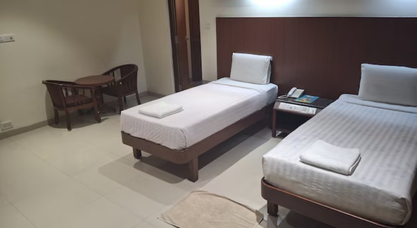 Dhanunjaya Luxury Hotel in Hosur