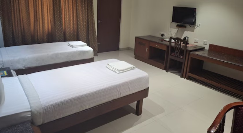 Dhanunjaya Luxury Hotel in Hosur