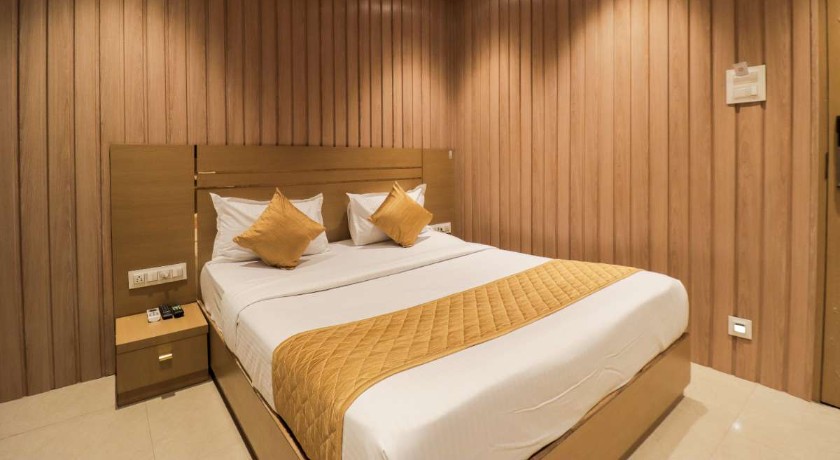 Hotel Malad Inn in Mumbai