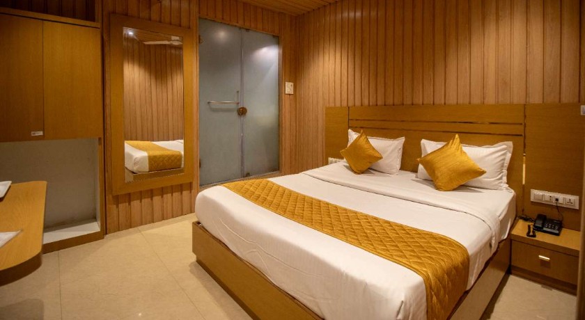 Hotel Malad Inn in Mumbai