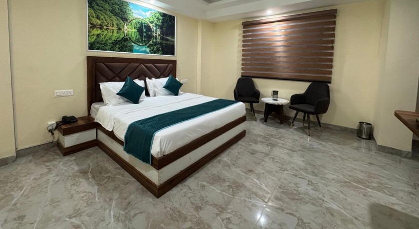 Hotel Shiwalik Grand in Haridwar