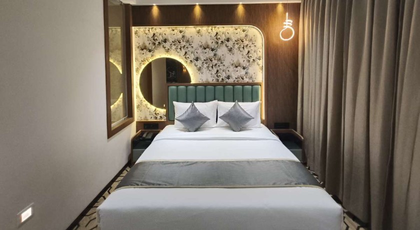 Hotel Stellar Suites in Thane