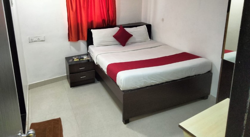 Hotel AK Palace in Mumbai