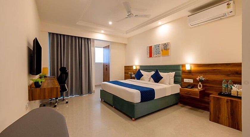 Limewood Signature - Golf Course Road in Gurgaon