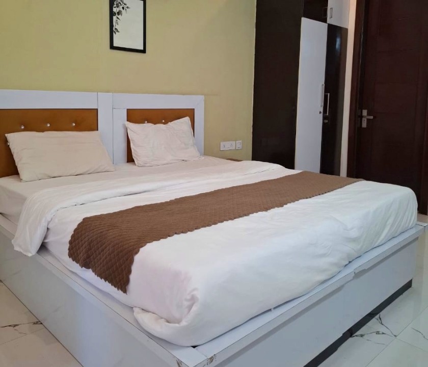 DA Pinnacle Stay in Gurgaon