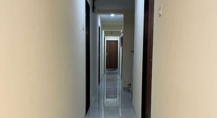 Hotel Aarti Residency in Mumbai