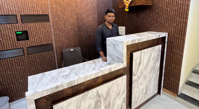 Hotel Aarti Residency in Mumbai