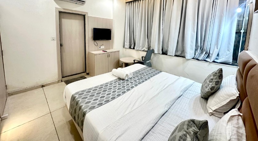 Hotel Apple Inn in Ahmedabad