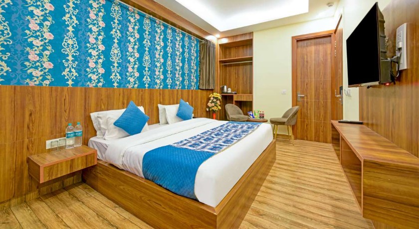 Hotel Rosewood Near Delhi Airport in Delhi