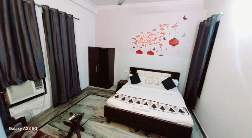 Hotel ARB Rooms in Lucknow