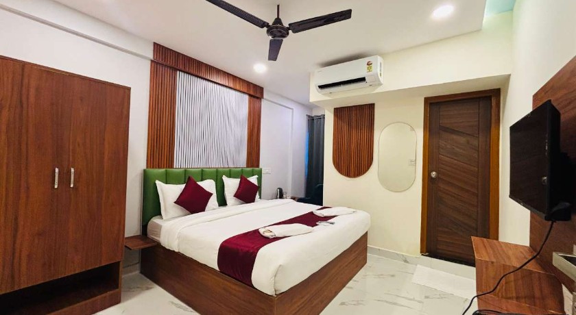 Hotel Leon Square in Bangalore