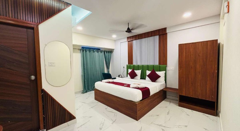 Hotel Leon Square in Bangalore