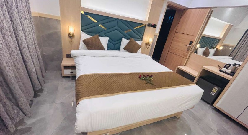 Hotel Signature in Thane