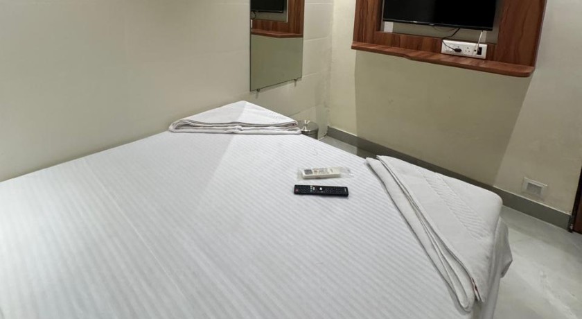 Hotel Royal Suites in Mumbai