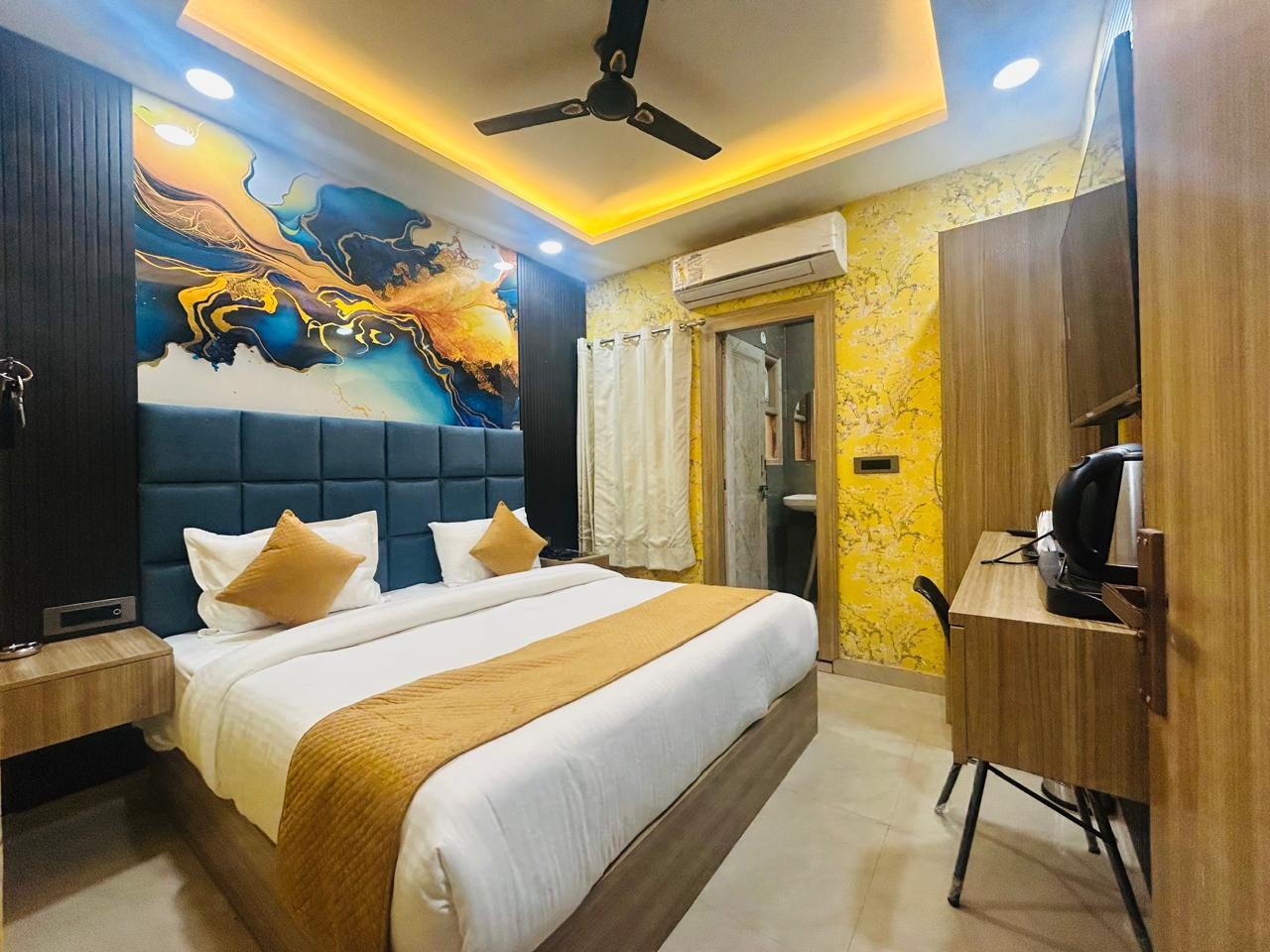 Hotel NS Near Delhi Airport in Delhi