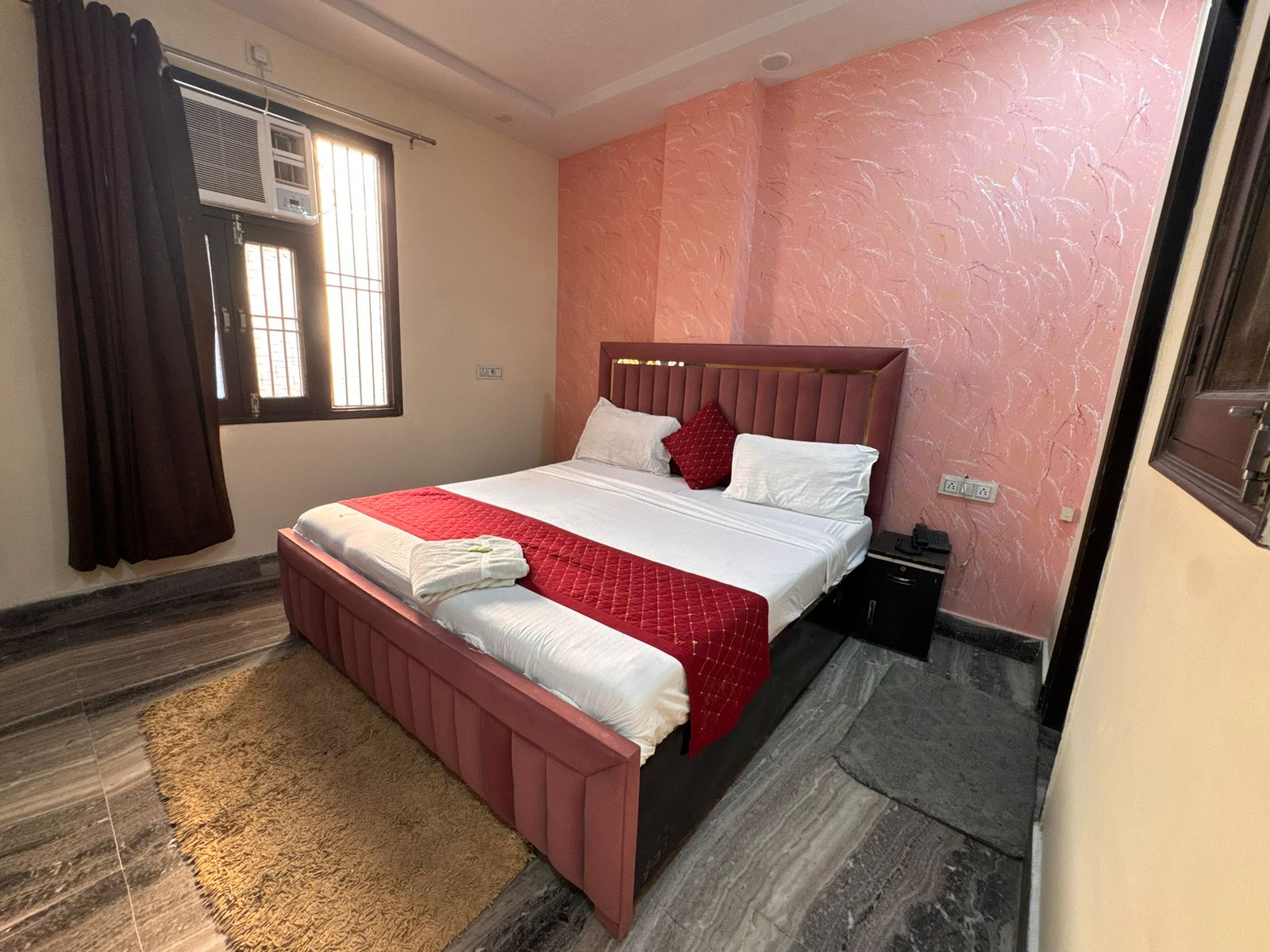 Hotel City Deluxe in Delhi