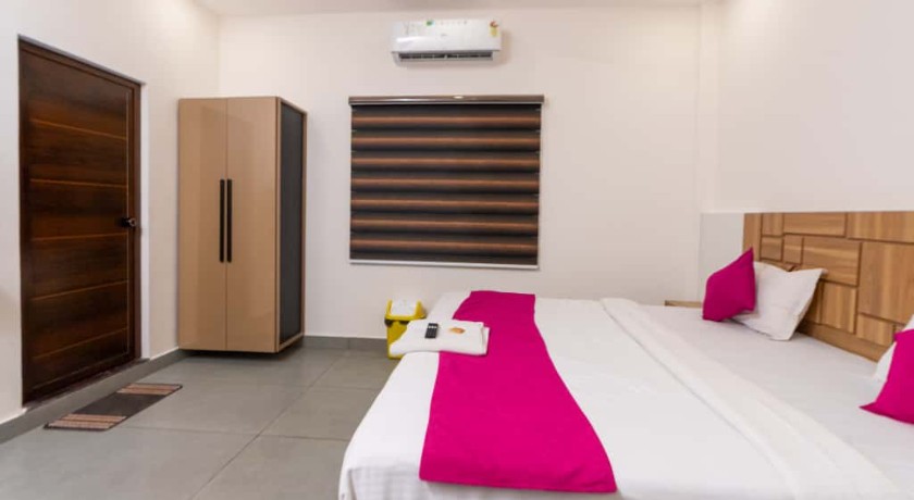 Hotel Saaaj in Kochi