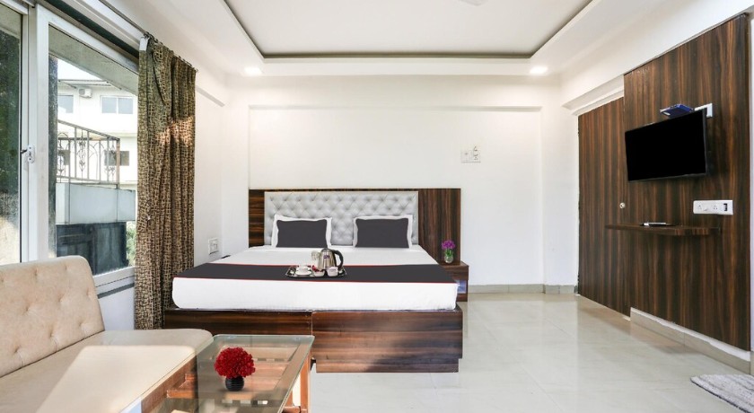 Arsh Executive Inn in Thane