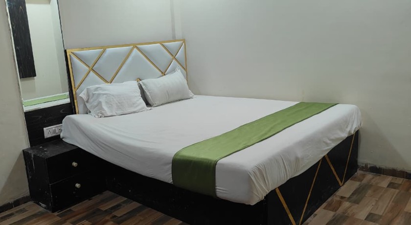 Hotel Grand Residency in Mumbai