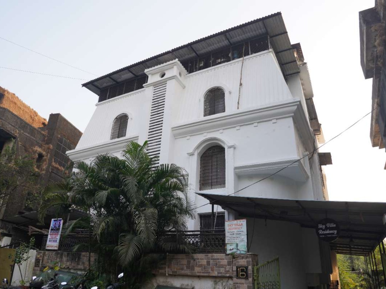 Parsik Hill Palace in Navi Mumbai