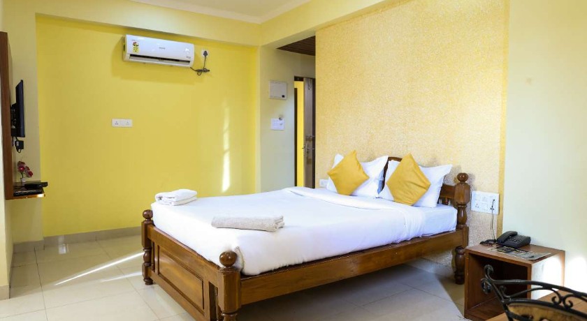 Hotel Baga Grande in Goa