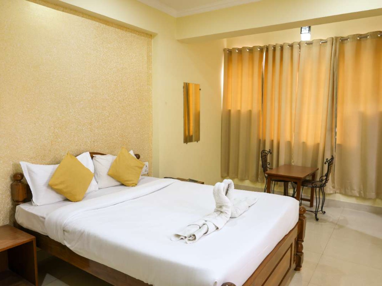 Hotel Baga Grande in Goa
