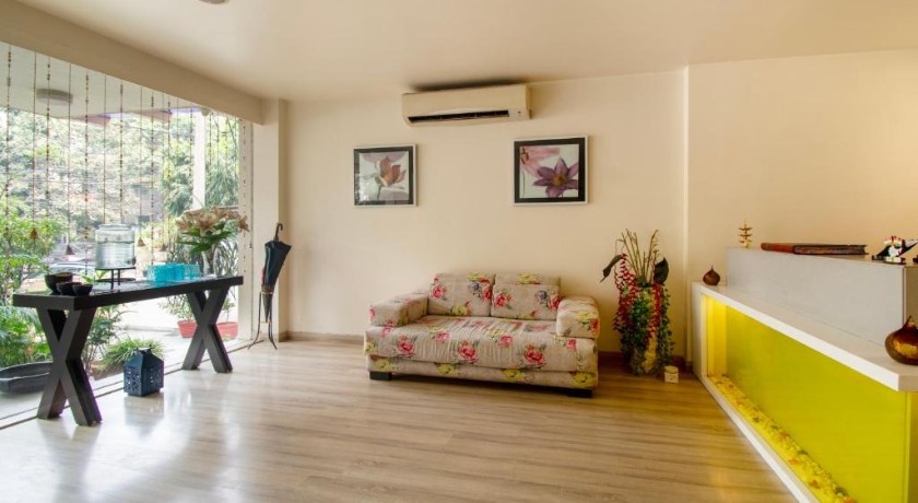 Hotel Cabana in Delhi