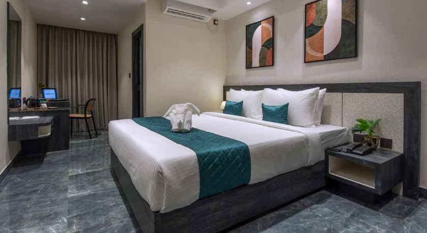 Kzar Park Hotel in Kolkata