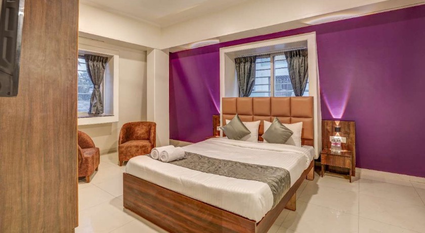 Hotel Orchard Nest in Pune