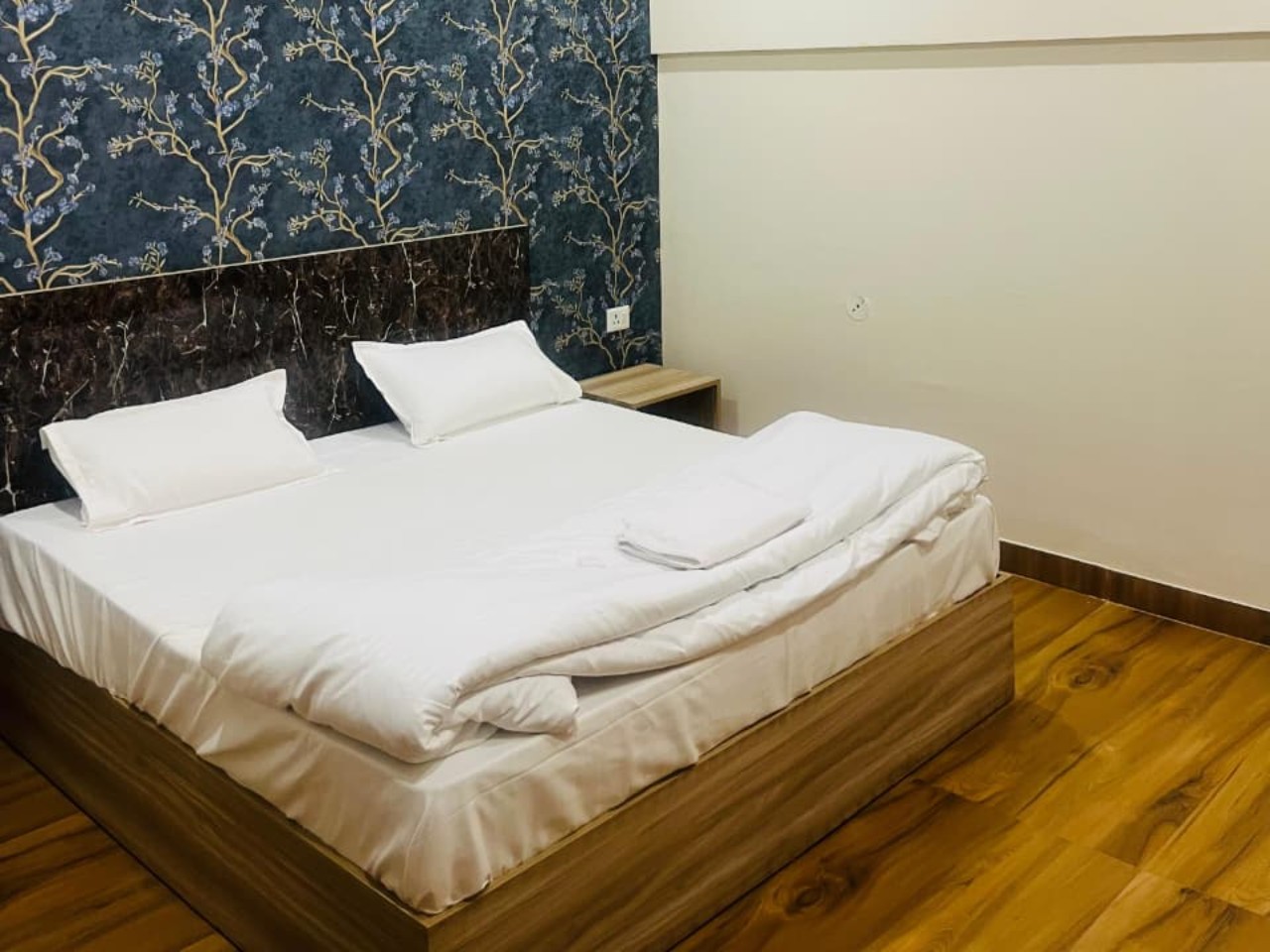 Hotel Aana Inn Gold in Jaipur