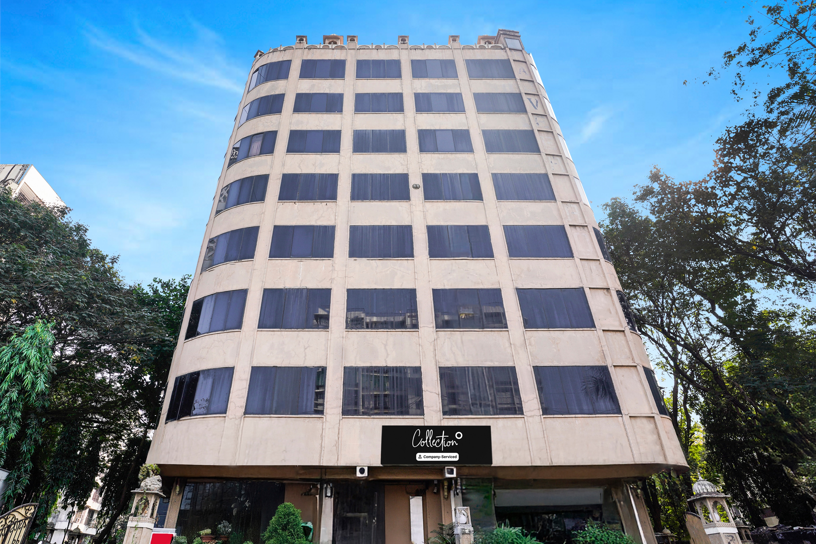 Super Collection O Andheri Near Western Express Highway in Mumbai