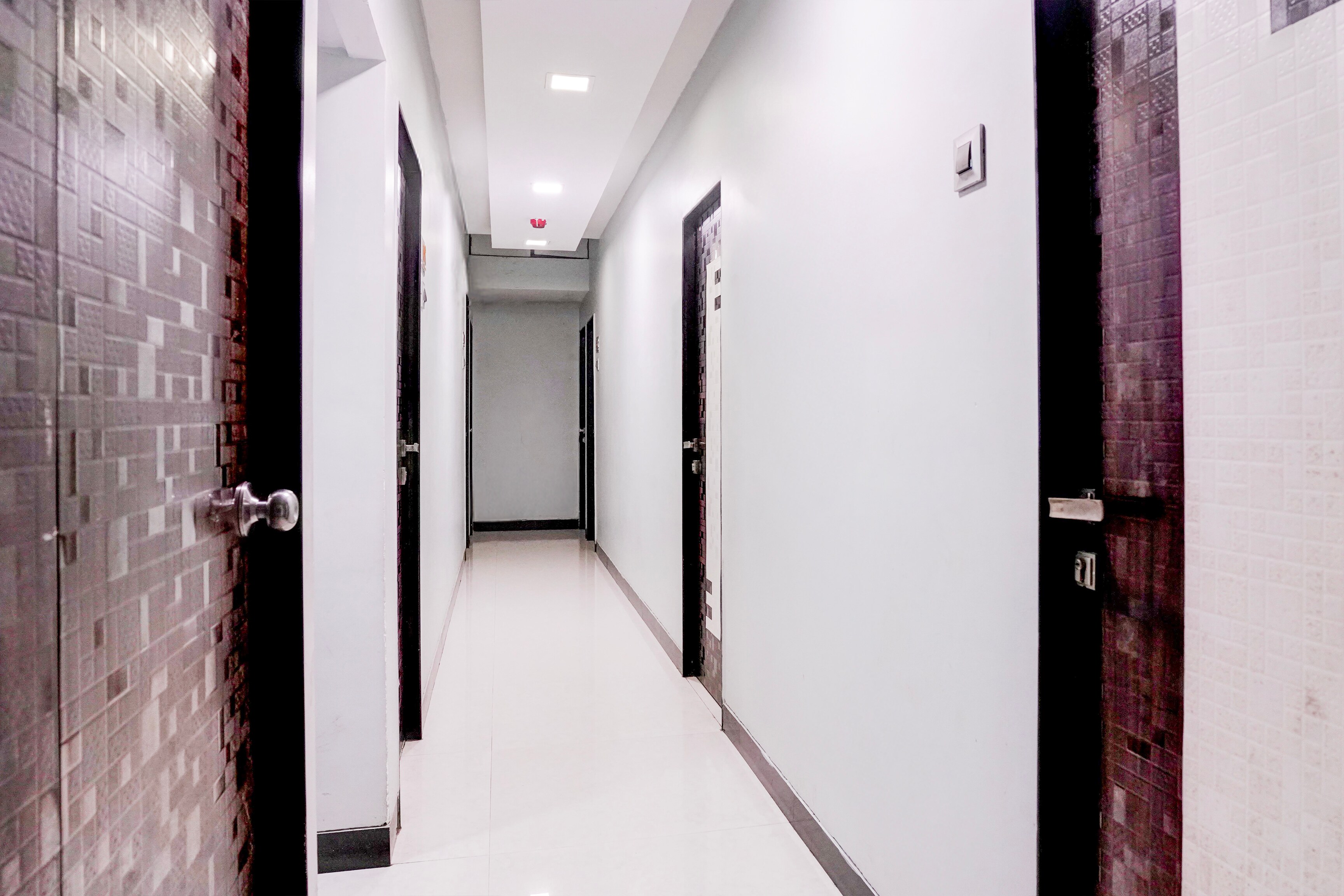 Super Collection O Asalpha near International Airport in Mumbai