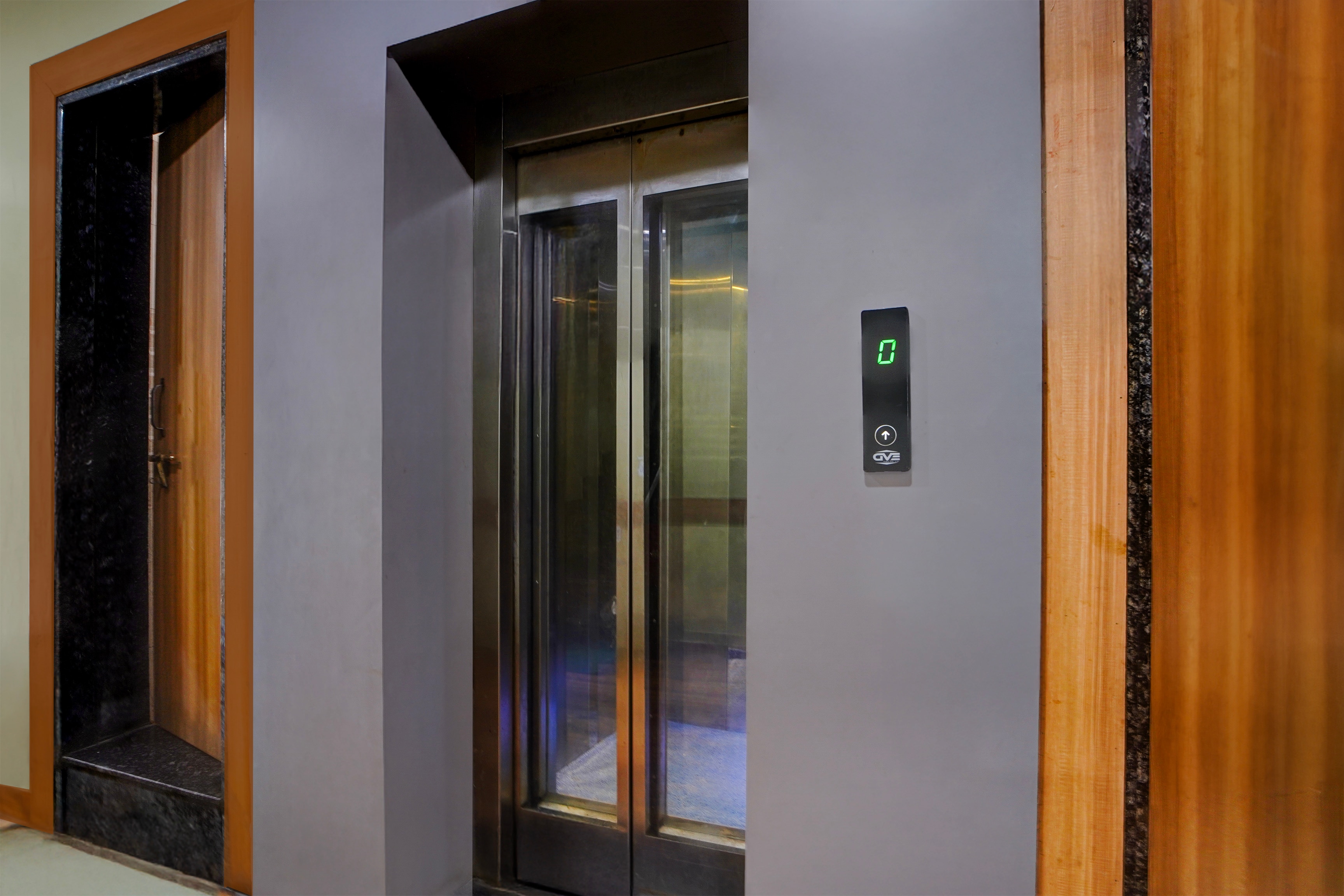 Super Collection O ISBT Jabalpur Formerly Hotel Koshalya Mohan in Bhopal