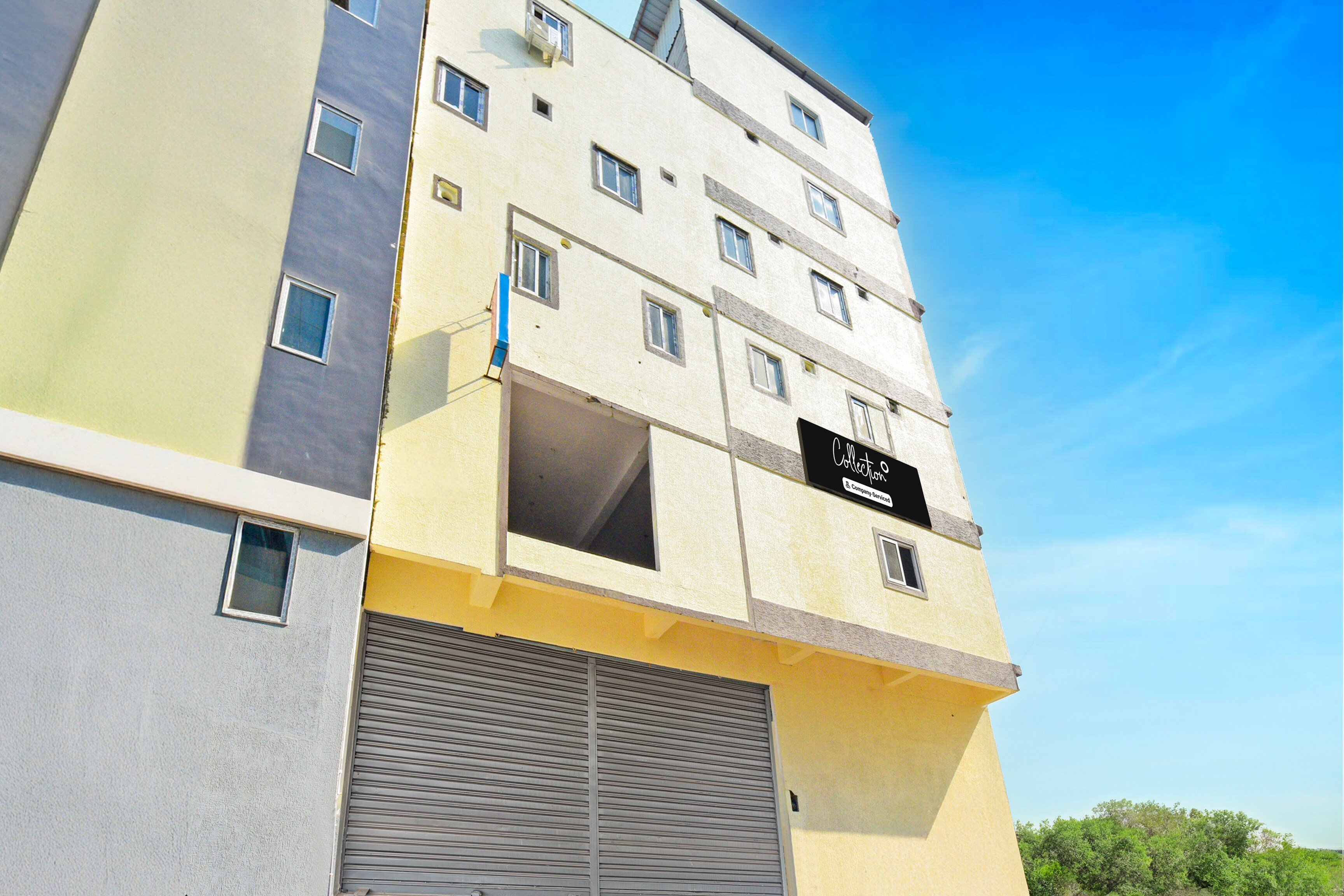 Super Collection O Jagadgirigutta Road in Hyderabad