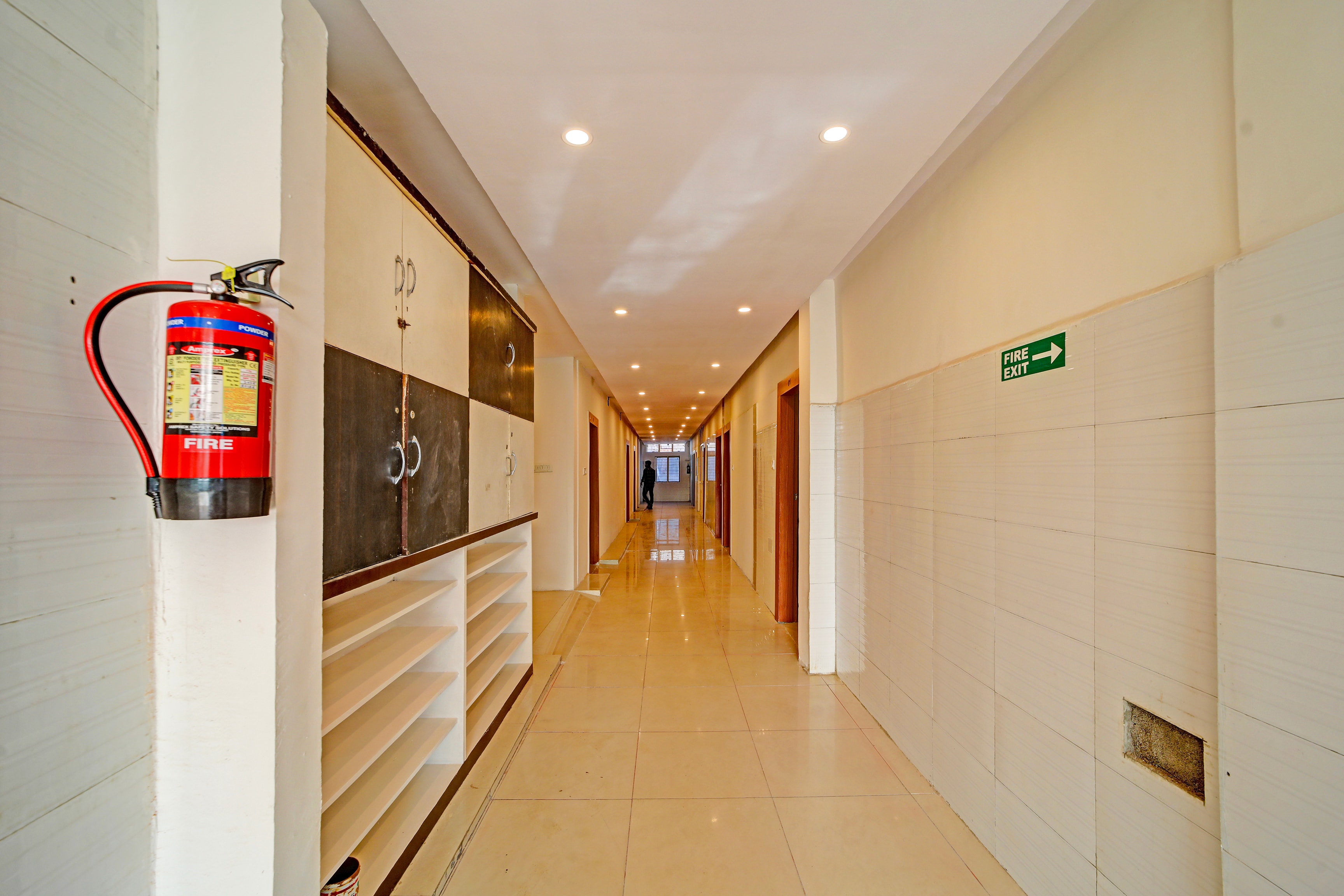 Collection O Azad Nagar Ayodhya bypass Formerly Hotel Inbox in Bhopal