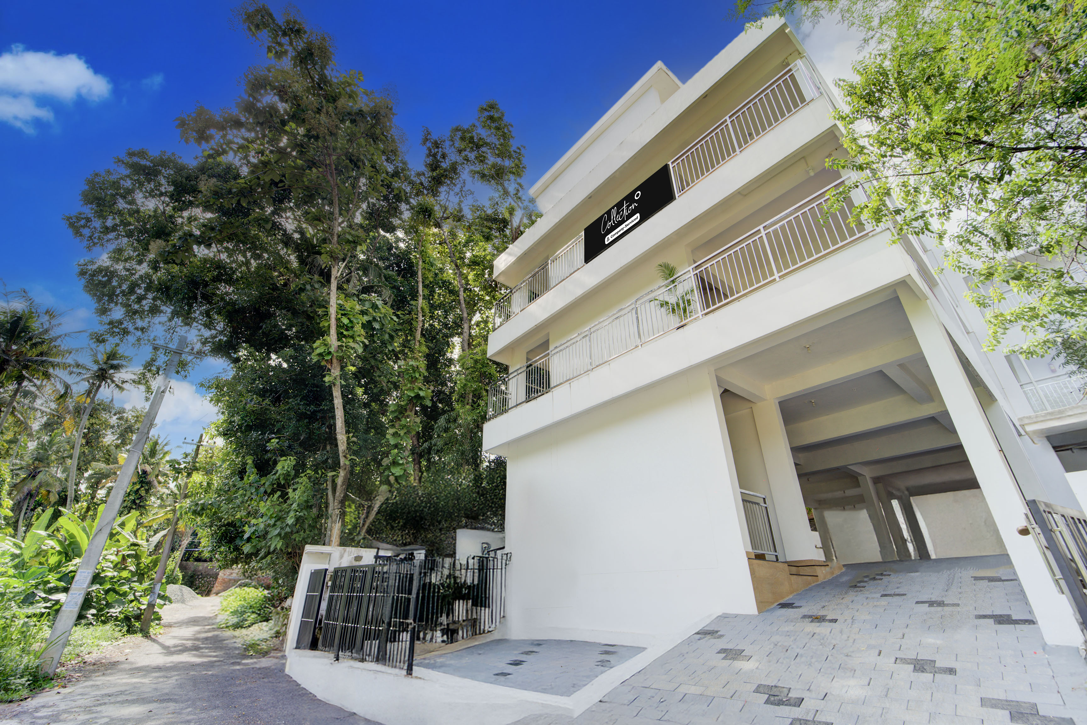 Super Collection O Valiyavila Junction Formerly Prism Heights in Thiruvananthapuram