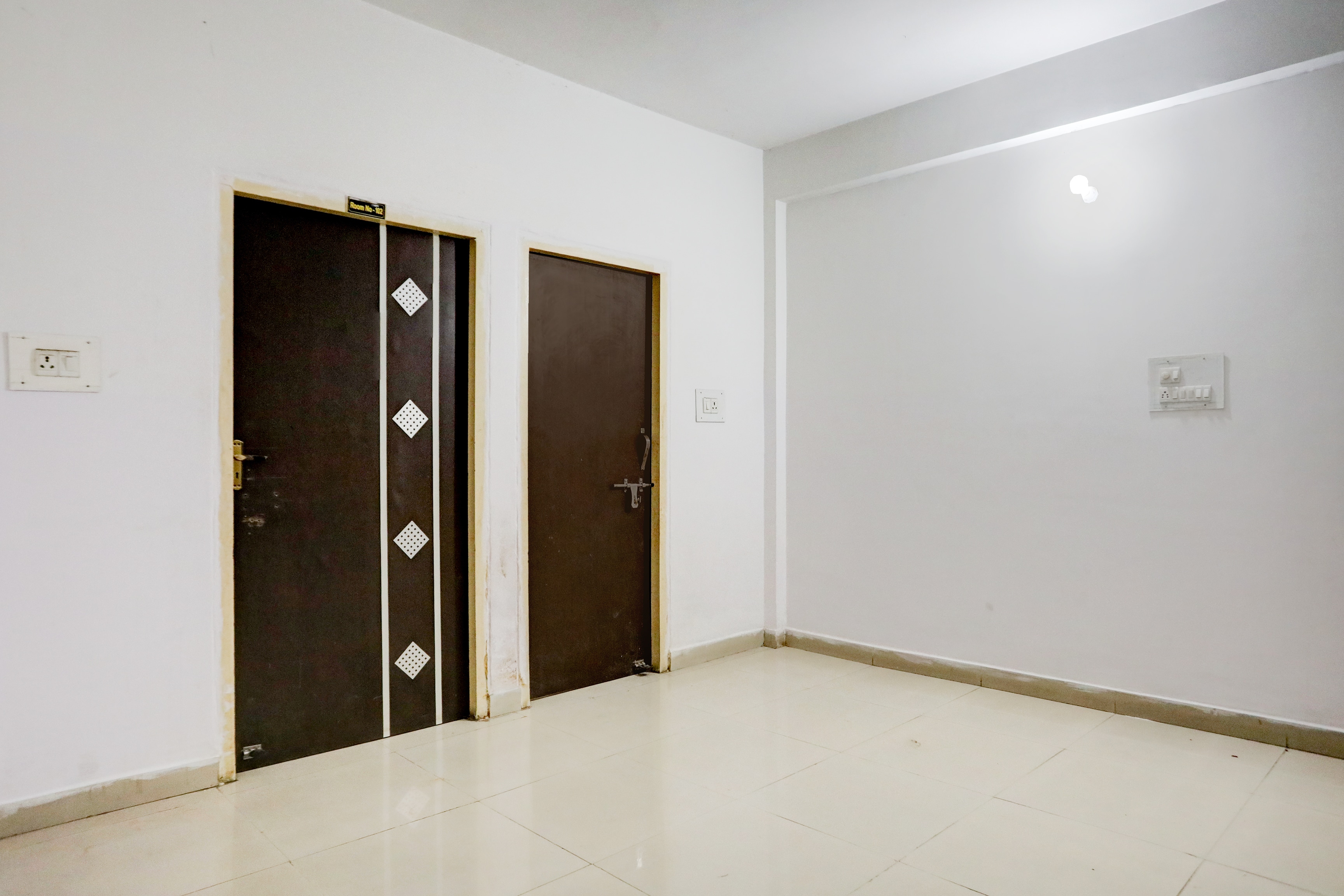 Hotel O A.N College Patna Formerly Hudco Grand in Patna