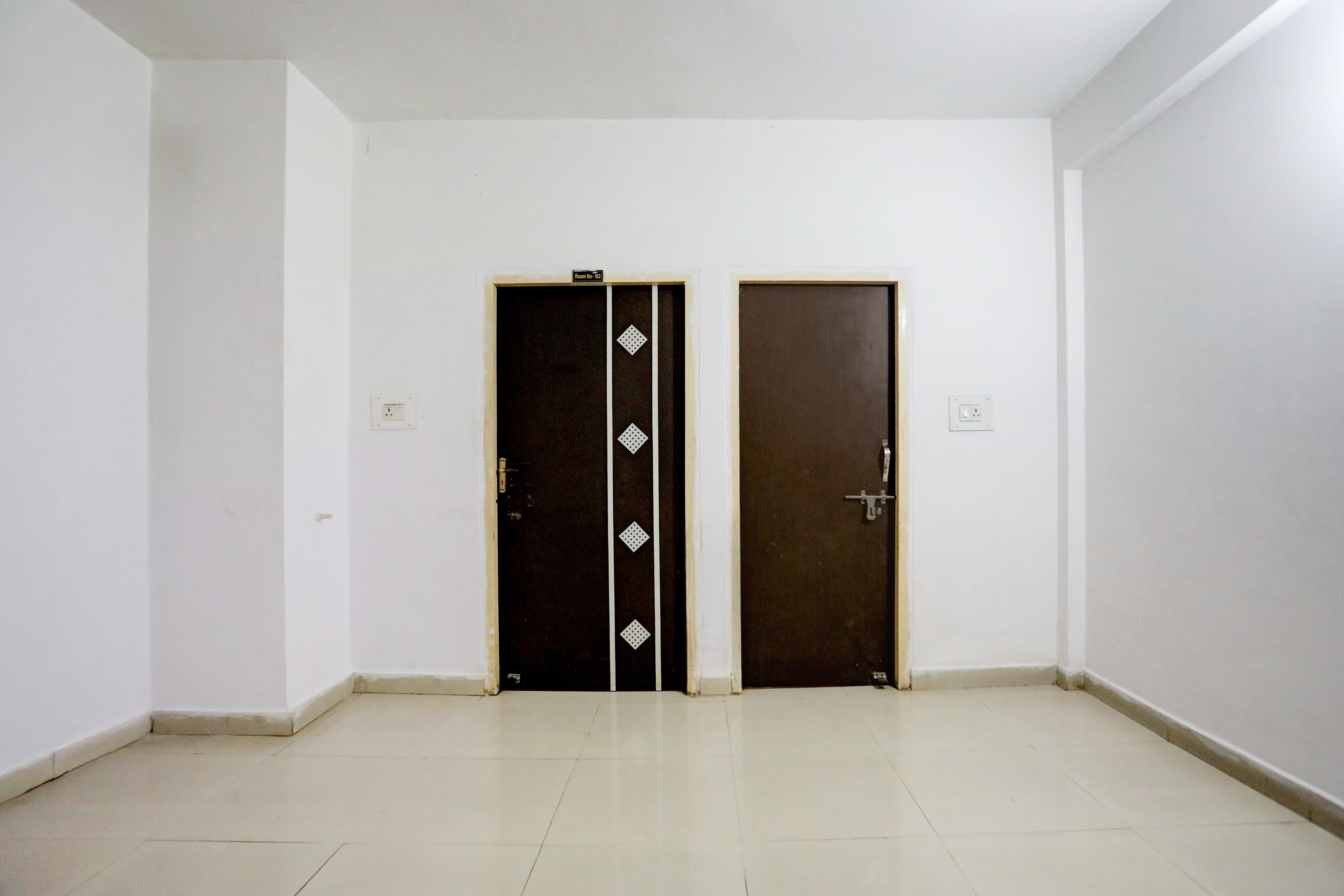 Hotel O A.N College Patna Formerly Hudco Grand in Patna