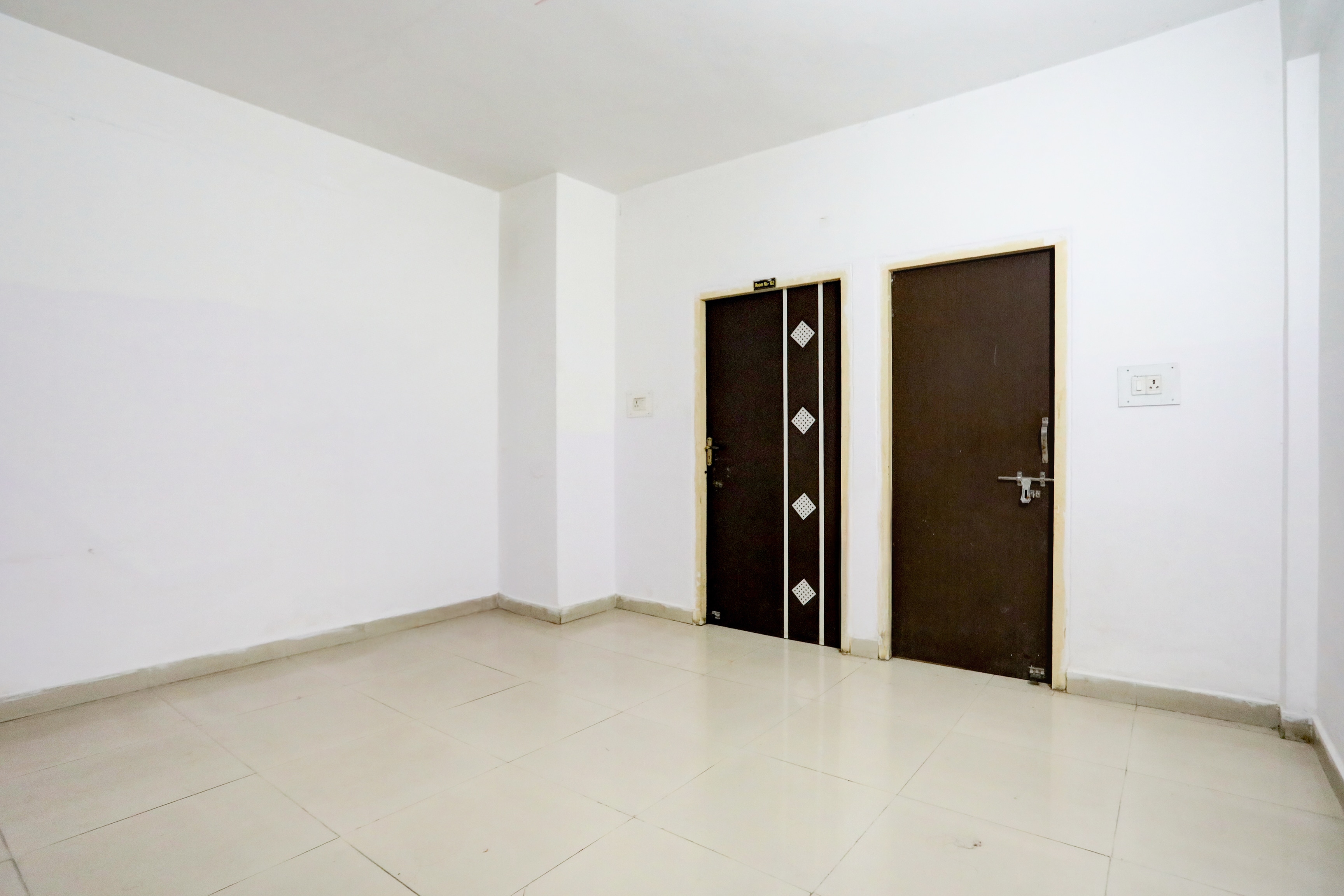 Hotel O A.N College Patna Formerly Hudco Grand in Patna