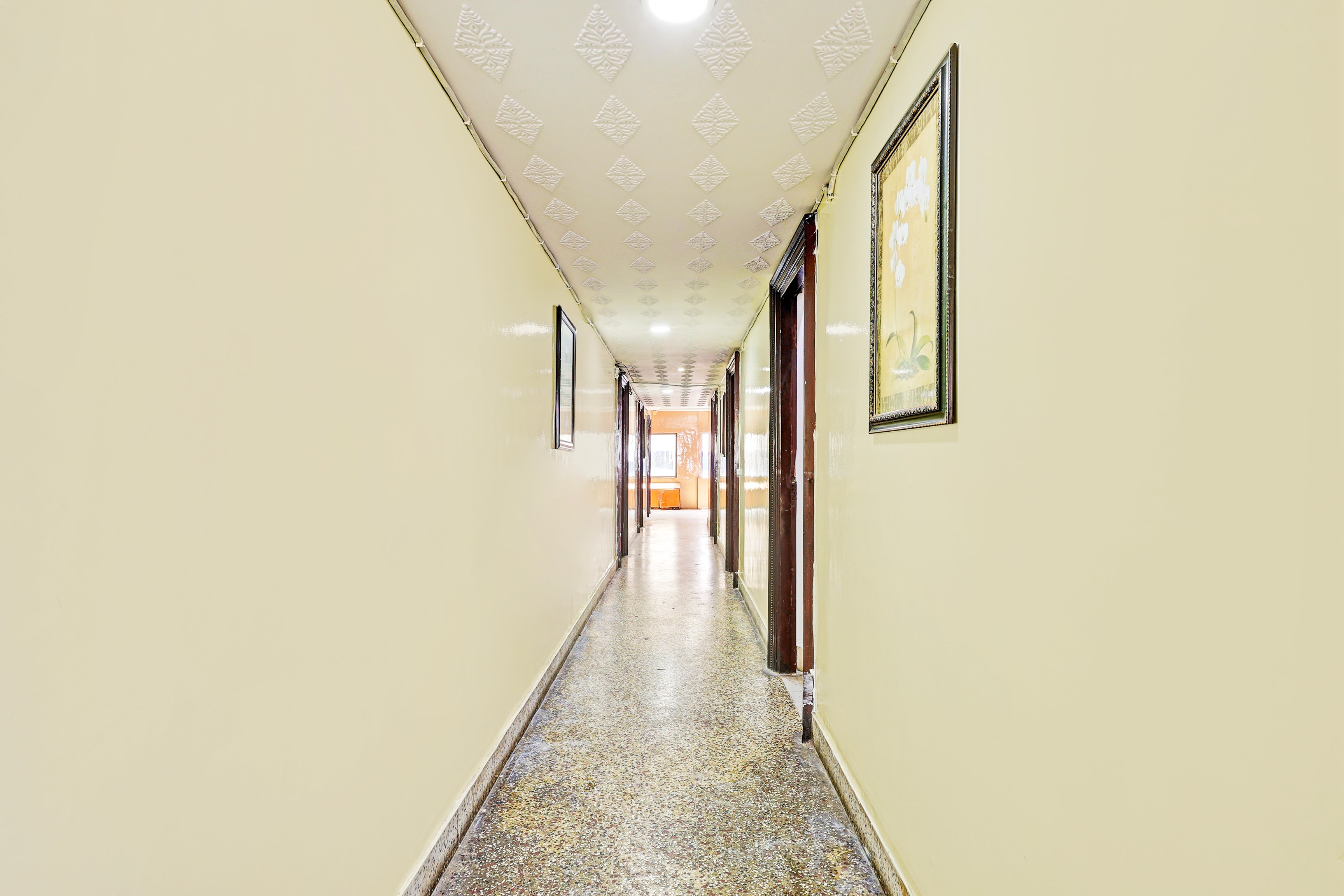 Super Hotel O Besant Road in Vijayawada