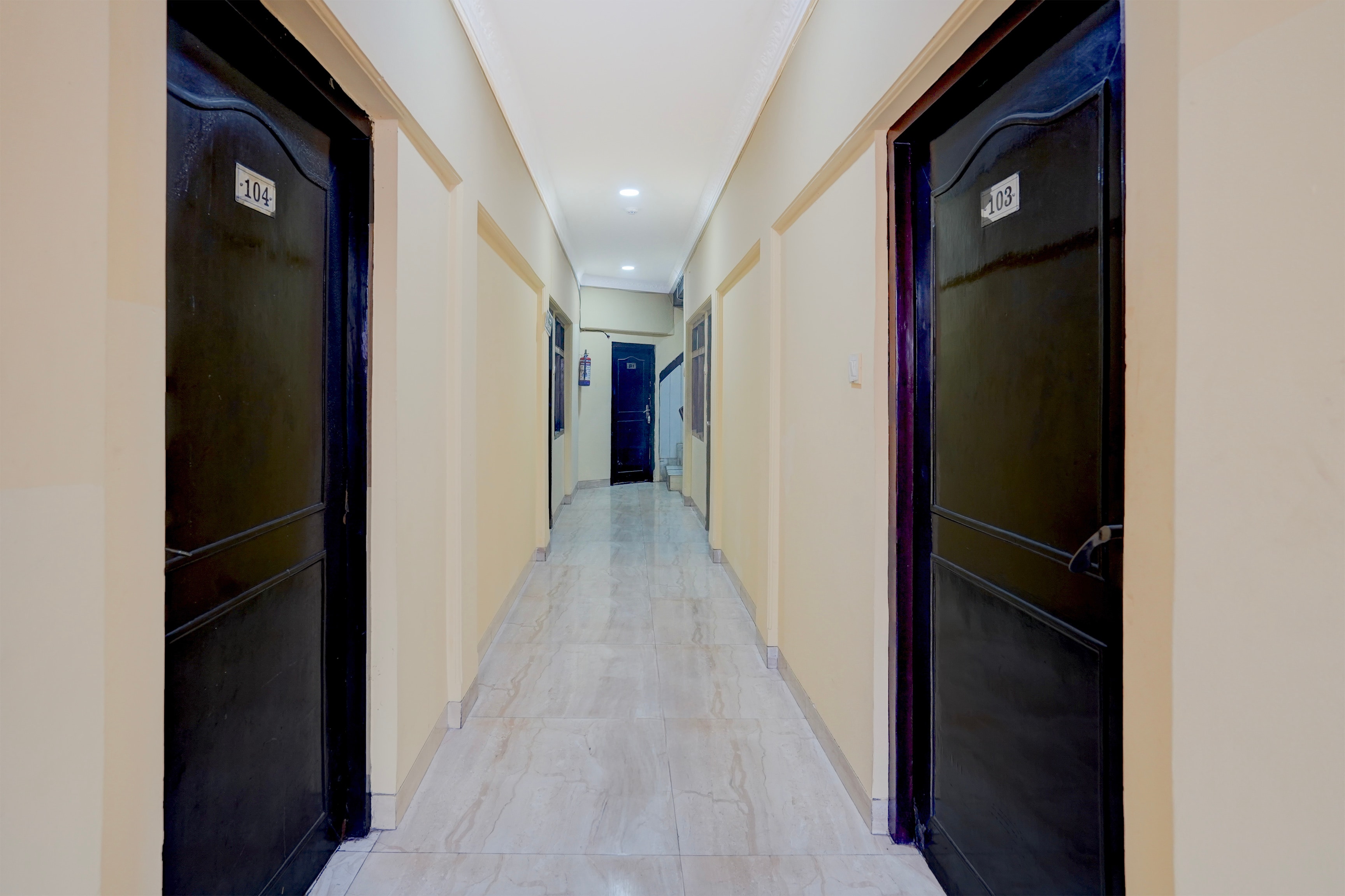 Hotel O Durgapuri Metro Station Lucknow Formerly Pal Awadh in Lucknow