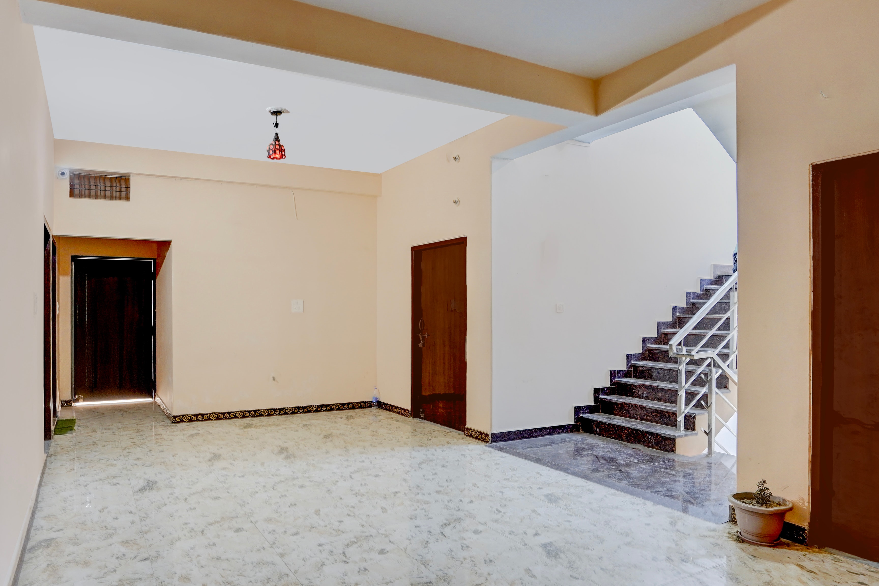 Hotel O Kashi Ghat Varanasi Formerly Gulab Residency in Varanasi