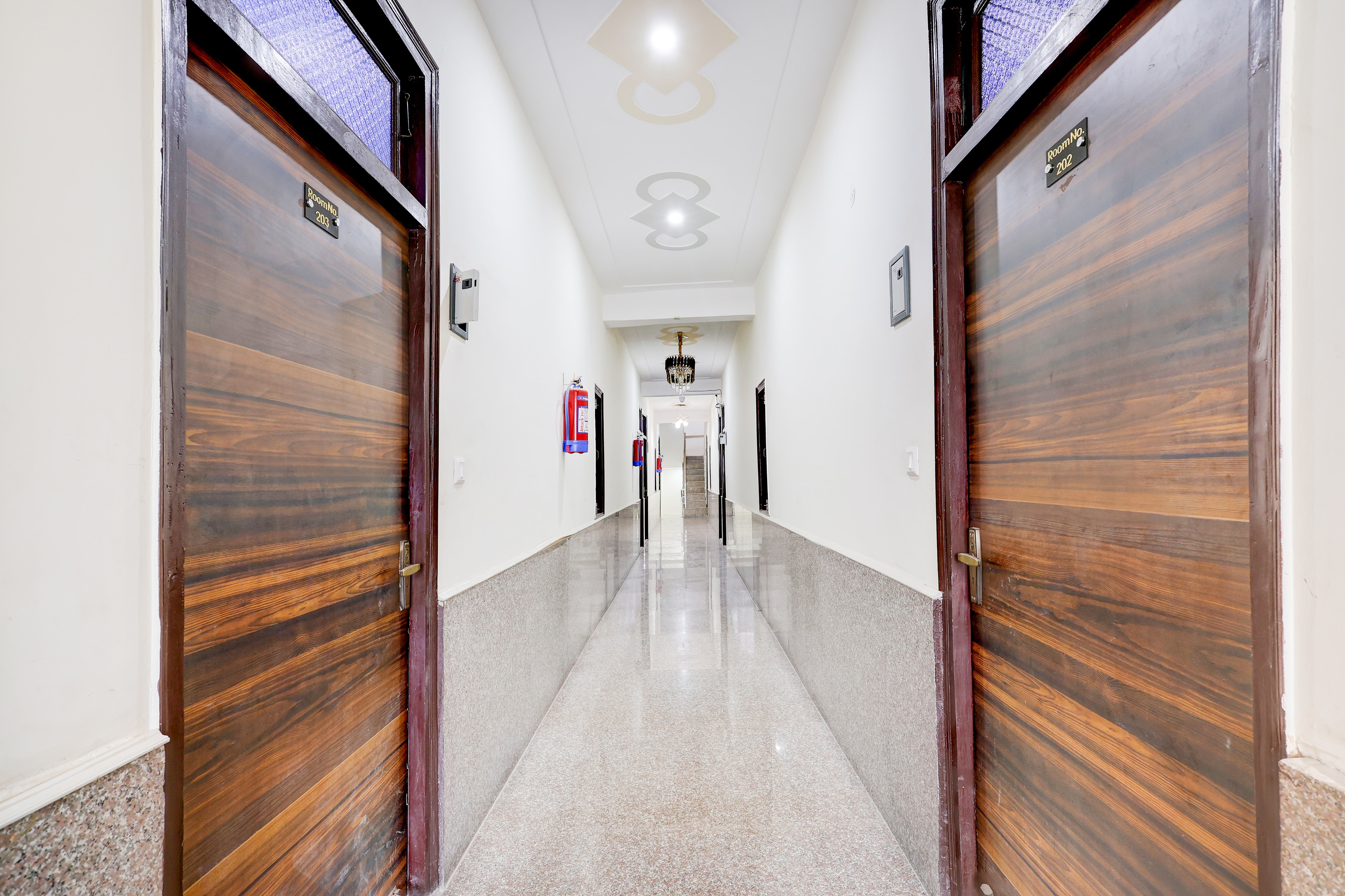 Hotel O Noida Electronic City Metro Station in Noida